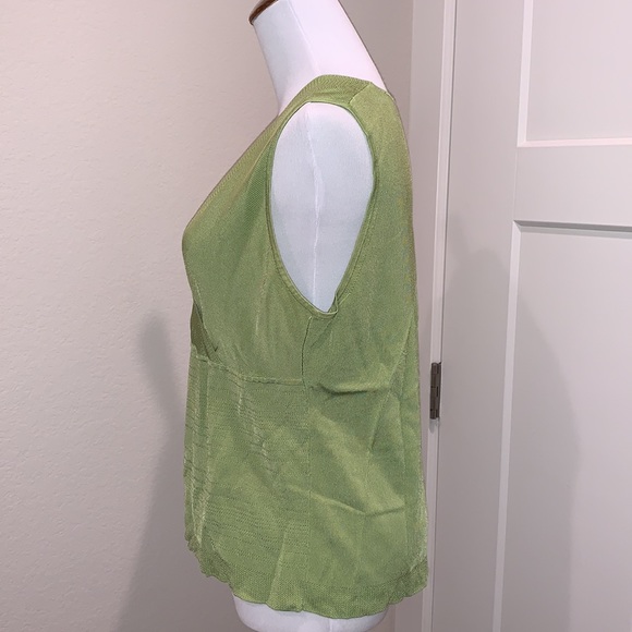 Valerie Stevens Sleeveless Top - Picture 6 of 9